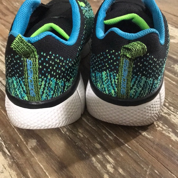 SKECHERS relaxed fit memory foam air cooled sz 5 - Picture 6 of 7